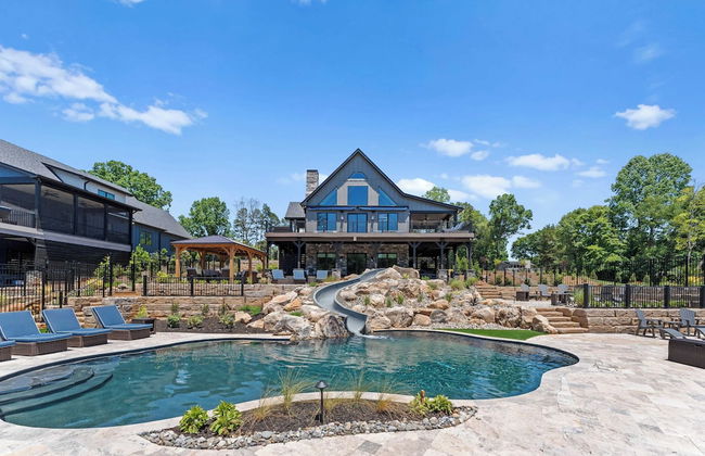 The Lodges Avantstay Lakefront, Sleeps 66 Pools, Docks, Theaters, Views - Foto 67