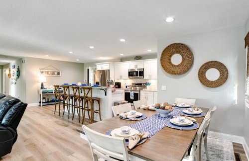 Beautiful Kentucky Lake Getaway with Dock and Deck! - Foto 8