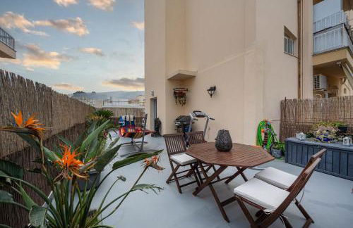 Athenian Oasis Near Athens Metro Mall - Foto 26