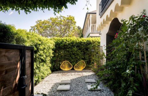 NEW! High-End Spanish Duplex | Luxury 3BR - Foto 14