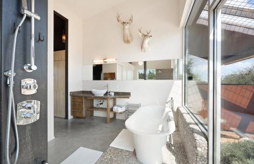 Jackalope Junction-Pool, Hot Tub, Fire Pit, BBQ & Desert Views! home - Foto 17