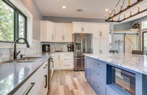 Hot Tub and Dock Beachfront Oasis in Stockholm! - Foto 8