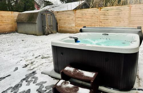 Walk to Highland Square, Sleeps 8 - Foto 53