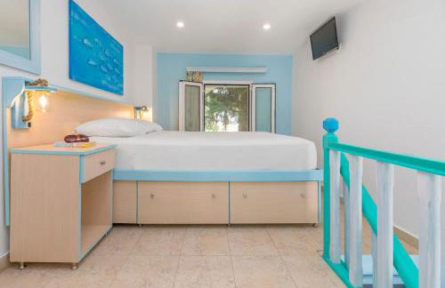 Haraki Mare Studios beach front - Foto 37