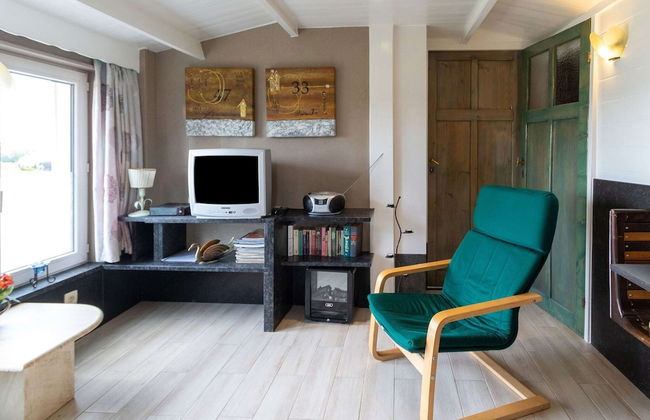 Inviting Chalet in Westouter With Garden - Foto 13