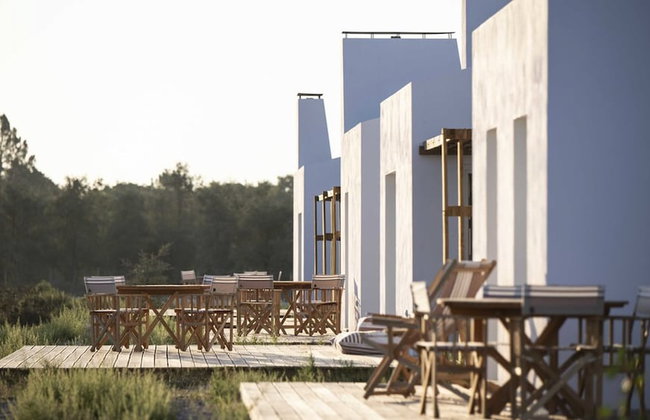 Craveiral Farmhouse by Belong - Photo 51