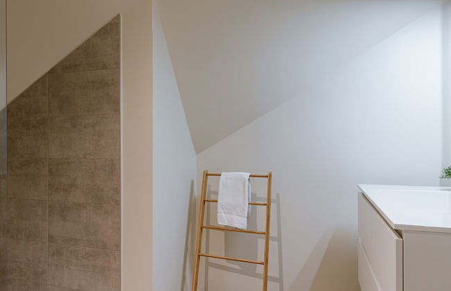 Spacious Top-flour Apartment With Private Parking - Foto 6