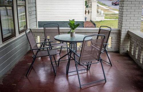 49th Terrace Haven - Photo 8