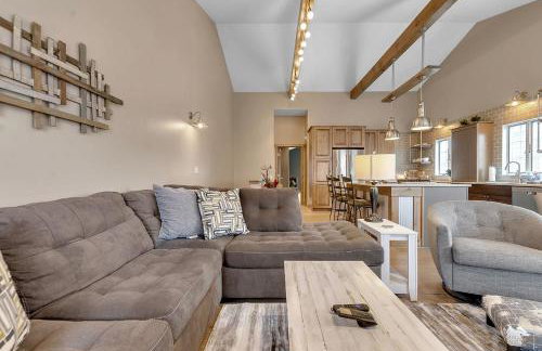 Luxurious 3-Bedroom Townhouse Walk to Village - Foto 40