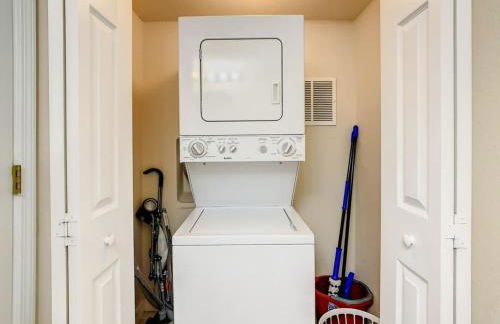 Spacious Regal Oaks Townhome by Disney - Foto 41