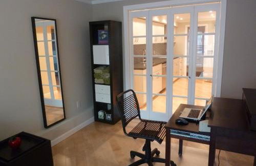 Stunning SanFran Casa close to Center and steps from Ocean - Foto 7