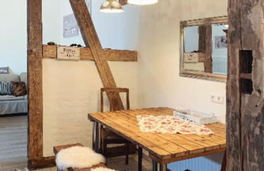 504 Stallgeflüster - Foto 1