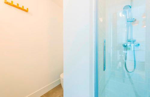 Be Mate Gran Vía Suites - Photo 62