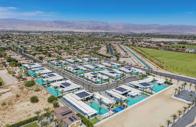 Sleeps 20 7-bedroom Villa w/ Pool, Putting Green & Hot Tub Bravo Villa #11 by Avantstay - Foto 63