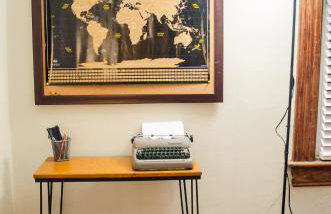 Classic Hilltop 3br home on Eastern ready for you! - Foto 27