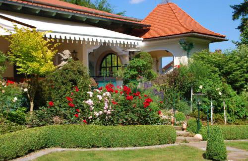 Häusl im Park - Foto 3