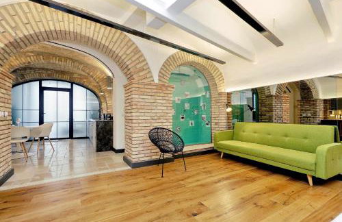 Restart Accommodations Ada - Foto 39