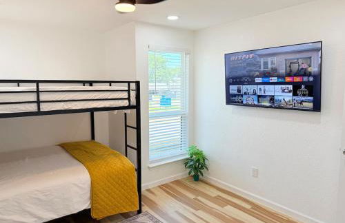 Arlington Entertainment District Home Blue Door - Foto 9