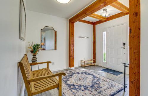 Anacortes Home with Views of Puget Sound - Photo 4