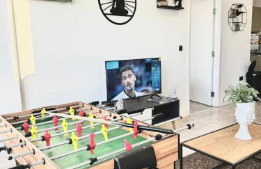 Convenient Contractor & Family Stay - 5 Guests, Pets Welcome, Parking Included! - Photo 8