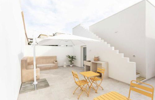 Dimora dei maestri-Camera con veranda e bagno privati - Foto 1