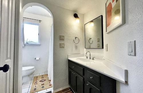 Architect's 'Castle' - Golf Villa with Views - Foto 16