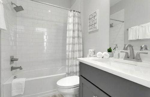 Lux Nashville Retreat 12 Beds Games Bar - Foto 110