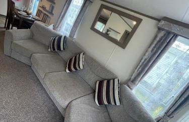 3 Bed, Sleeps 8 Caravan, California Cliffs Park - Foto 8