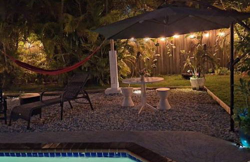 Heated Pool Private Duplex House, BBQ, Parking, WiFi - Foto 38