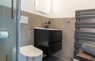 SweetHome - Zentral - Küche & Parkplatz, WiFi - Foto 16