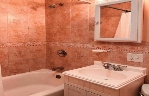 NY - NJ Tennis Suites - Sleeps 40 - 15 Mins to NYC - Foto 63