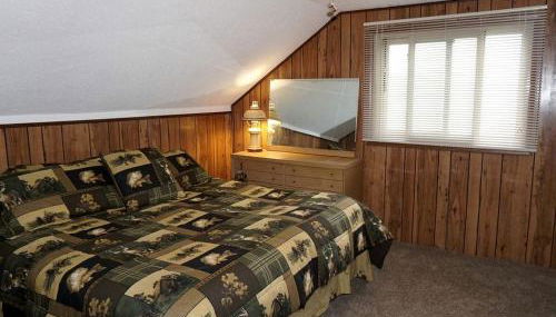 Spacious Family Cabin on Stunning Wixom Lake near Midland, Michigan - Foto 4