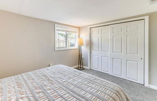 Dock and Backyard Bar Spacious Barnegat Bay Retreat - Foto 32