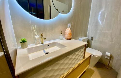 Le Bohème Spa, loveroom à Sète - Foto 17