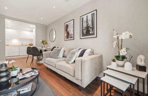 Luxury 1 bed flat, minutes from Canary Wharf and South Quay Station - Foto 1