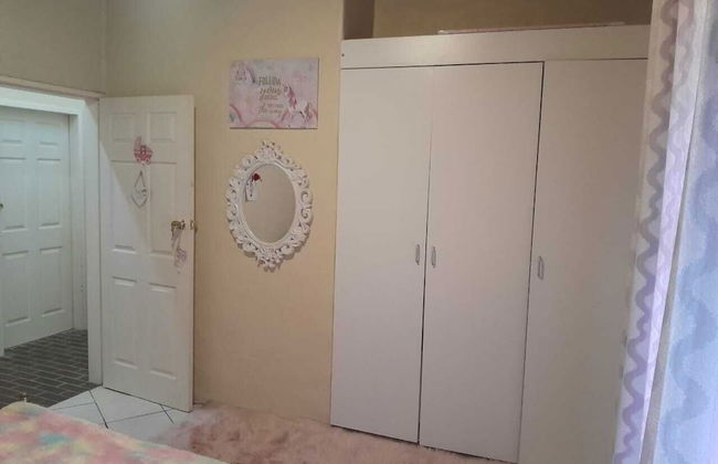 Fully Furnished Self Catering Home Away From Home - Foto 5