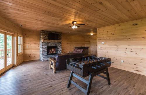 Majestic mountaintop cabin, hot tub, fireplaces - Foto 29