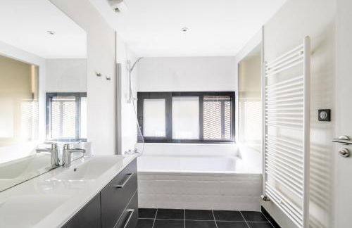 Unique à Nantes ! Loft moderne avec rooftop 10pers - Foto 26