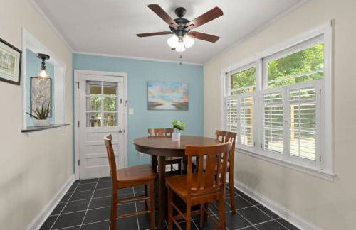 Cozy Home Across from Base, Close to Airport & Beaches - Photo 33