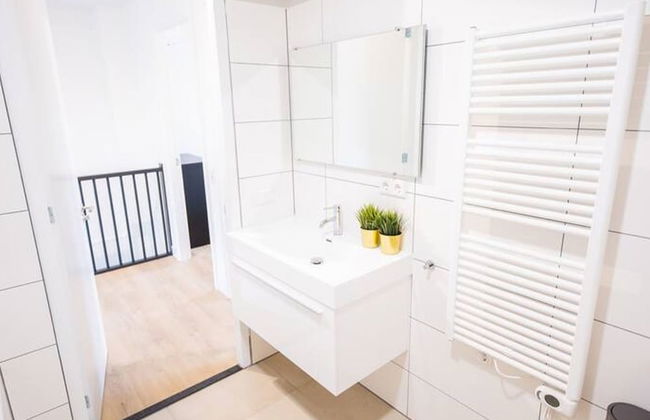 Serviced 3BR Apartment in Utrecht - Photo 33