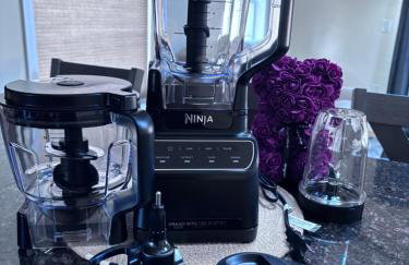 Luxury 3 BedRoom Apartment with Private Entrance plus Free Parking - Foto 51