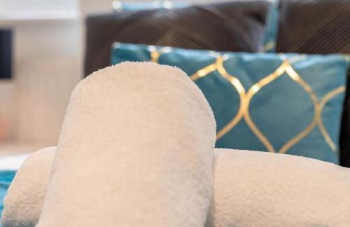 Four Bedroom House - Parking - Garden - Netflix 22C - Foto 22