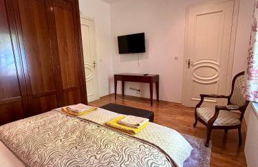 Villa Otolice obok Łowicza, 6 sypialni, balia, sauna, basen, snooker, 50 minut od Warszawy i Łodzi - Foto 7