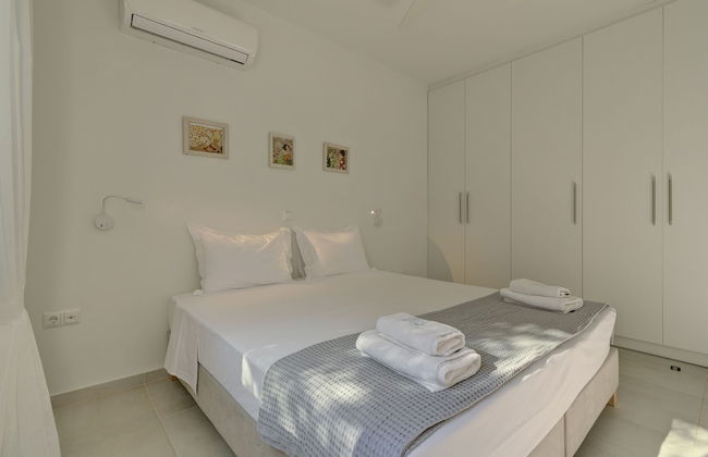 Ouzo Stone House 2, with private pool - Foto 12