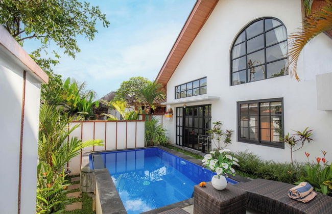 Ubud Suarga Private Pool Villa - Foto 1