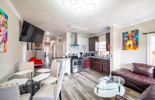 4BR HOME SLEEPS 13 DOWNTOWN/Pet Friendly/EVCharger - Foto 2