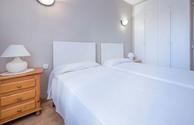 Apartamentos Montserrat 32 - Photo 6