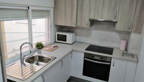 Dos Torres Frodo - Parking privado gratis - Foto 4