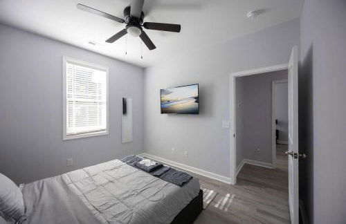 2 Min to Downtown - 9 to Elon - Fast Wi-Fi - Foto 37