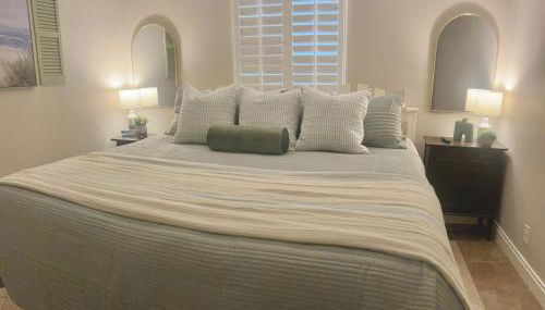 L9 Ocean Walk freshly painted and nicely decorated. - Foto 2